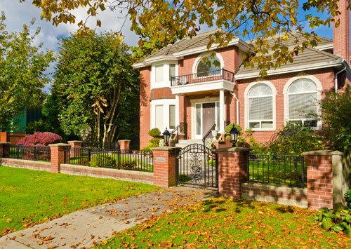 Applewood Real Estate - Maria Goulart, Sales Representative